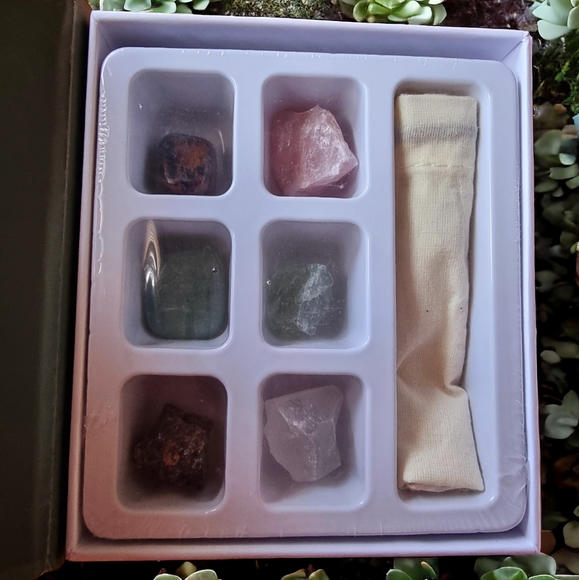🆕️ Zodiac Crystal Collection Box ~EARTH~ Capricorn + Taurus + Virgo - Picture 3 of 8